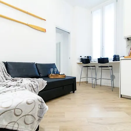 Apartment Urban Flat Via Diaz 105