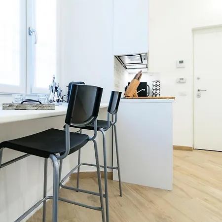 Apartment Urban Flat Via Diaz 105